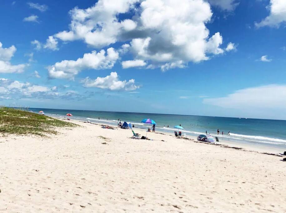 Fort Pierce - 2Bd,2Ba Tropical Surfside Retreat المظهر الخارجي الصورة